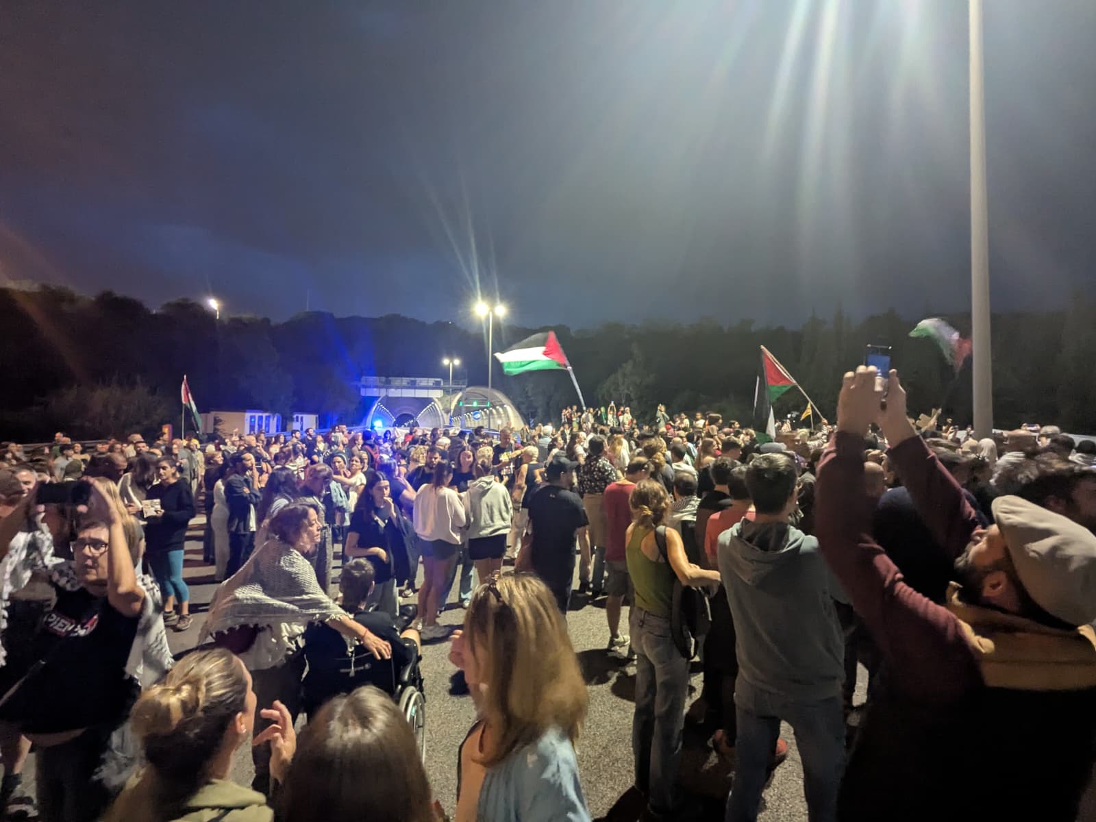 Autopista tallada durant la manifestació