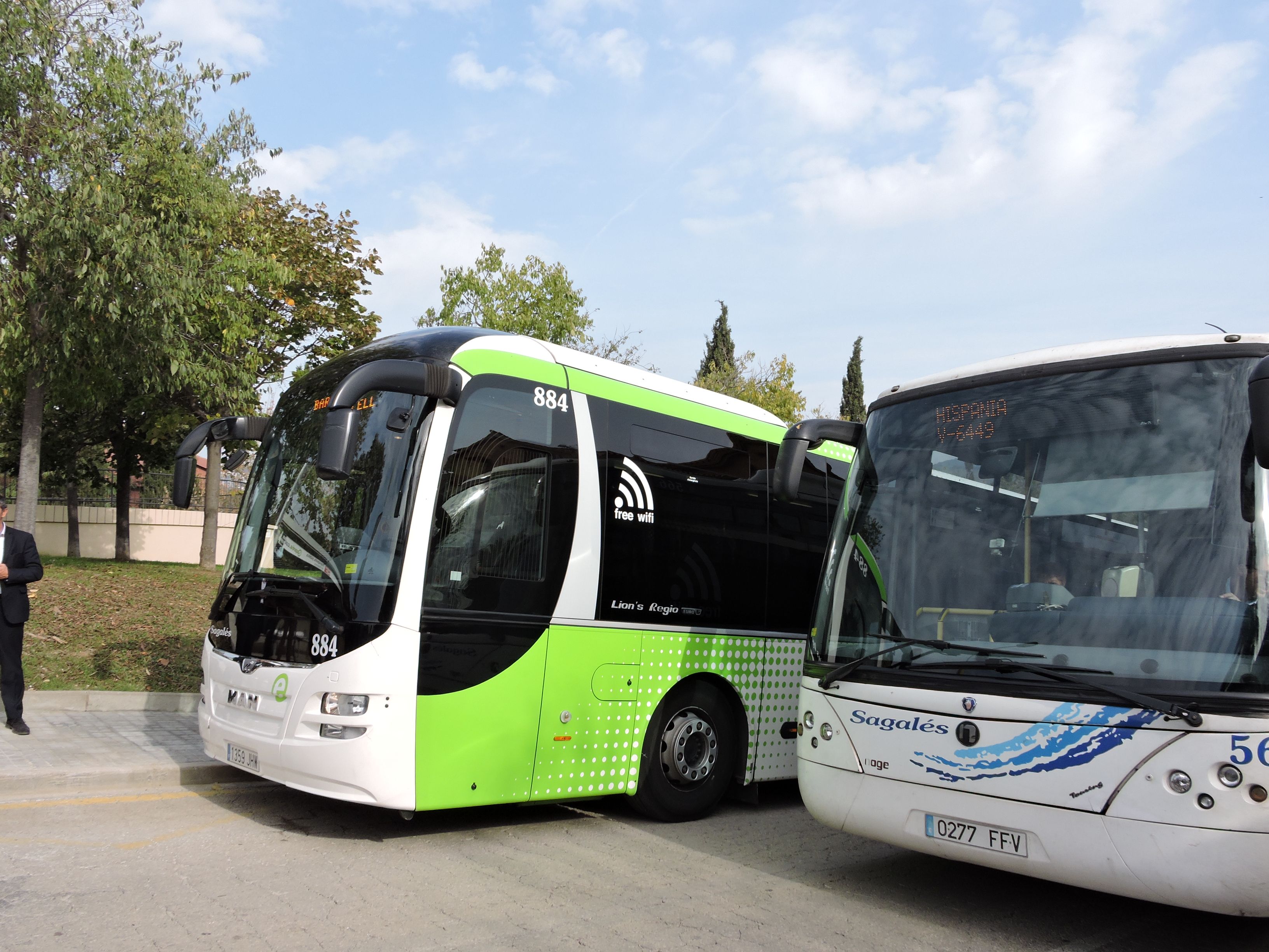 El bus d'Alella a Barcelona