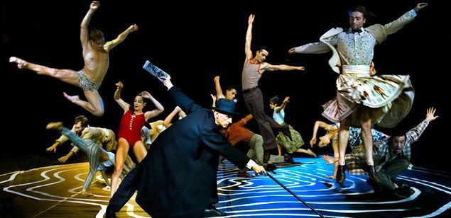 Una de les coreografies de l'obra