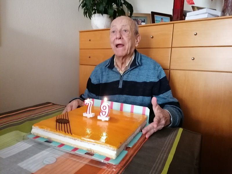 Mariano Roy, en el seu 79è aniversari, un dels darrers que va poder celebrar, l'abril de 2022. Font: arxiu família Roy