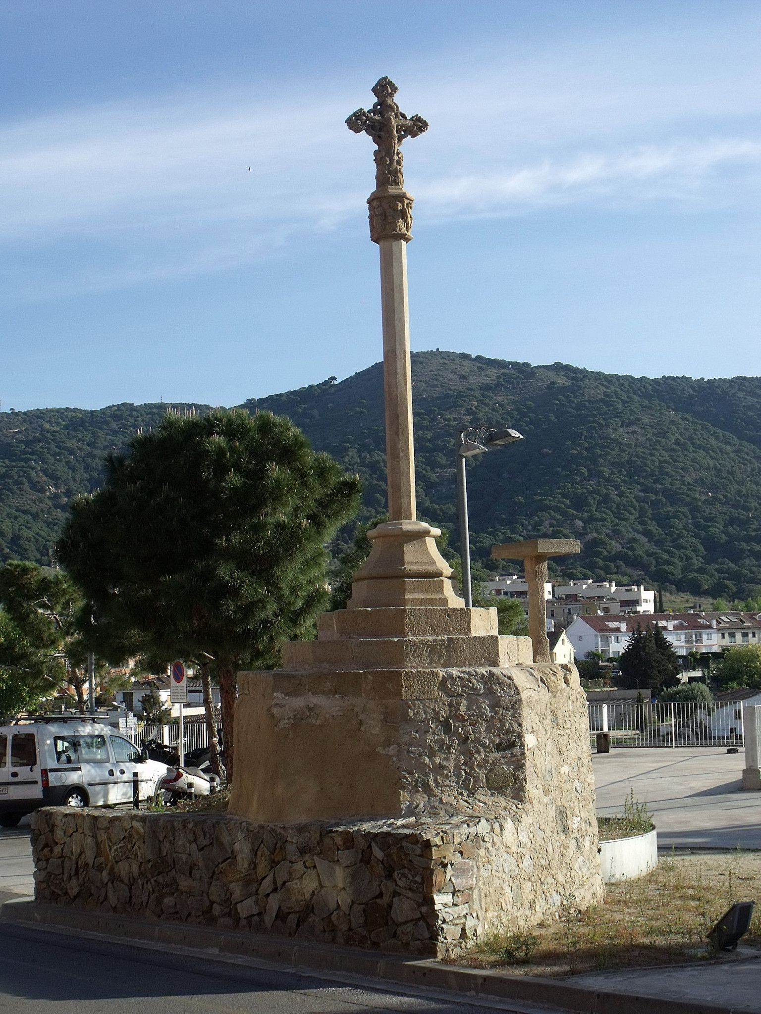 Creu de Terme de Teià