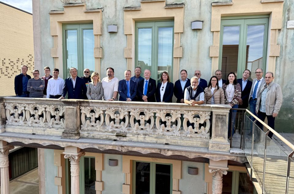 1bba419d e8c6 4bc2 8a61 72ba259194e2