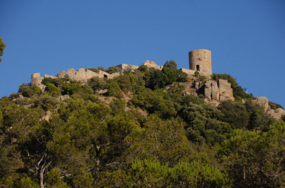 El castell de Burriac, un indret de bruixes