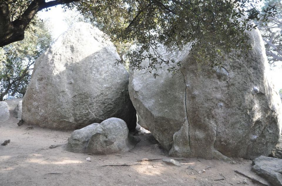 Dolmen de Can Boquet. Foto Diputación