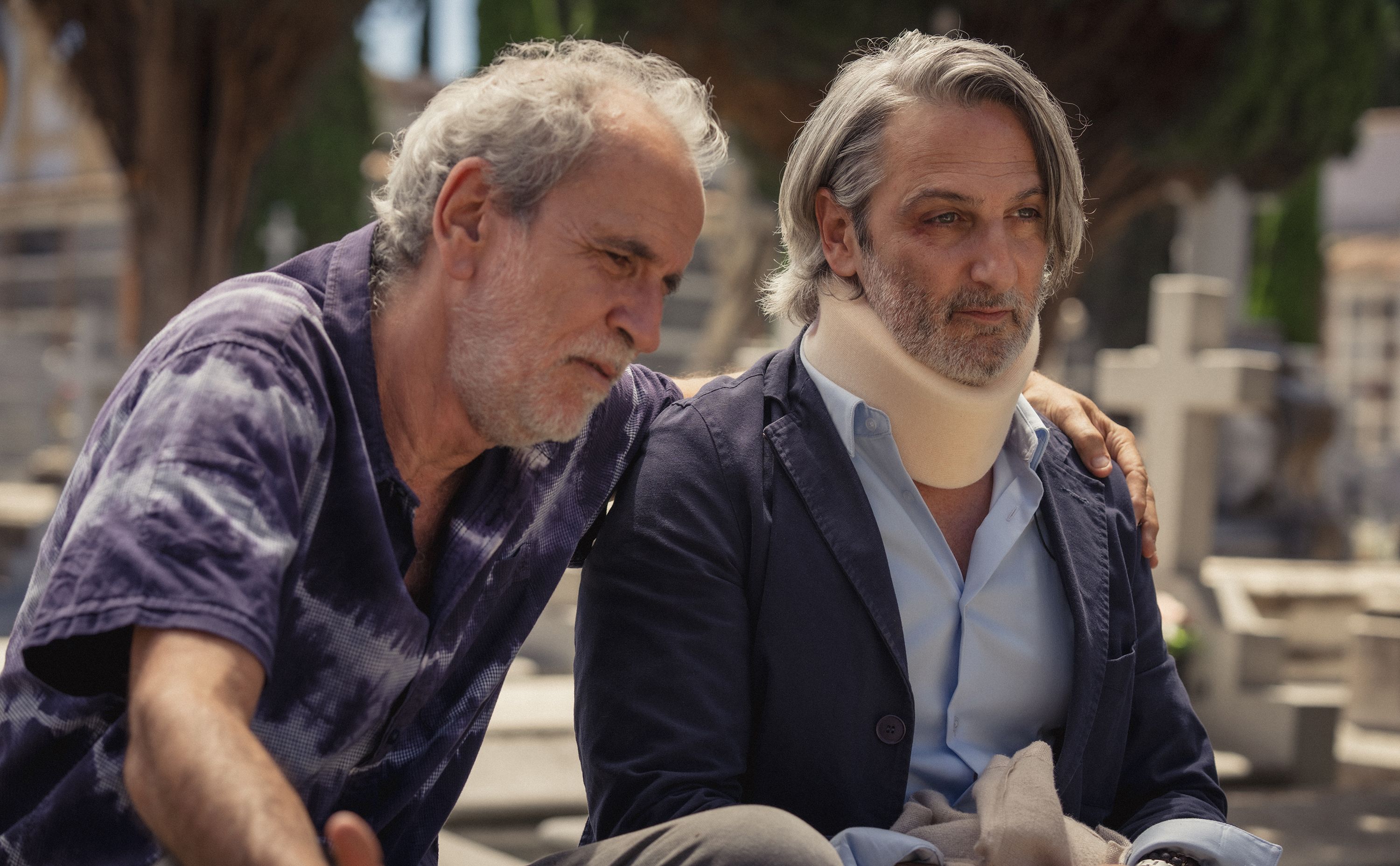 Todos los lados de la cama