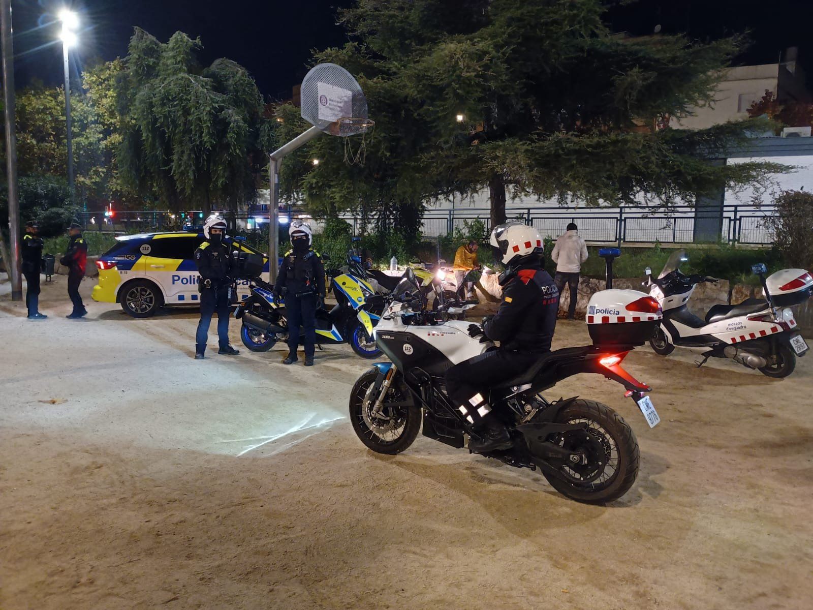 Dispositiu conjunt. Foto: Policia local