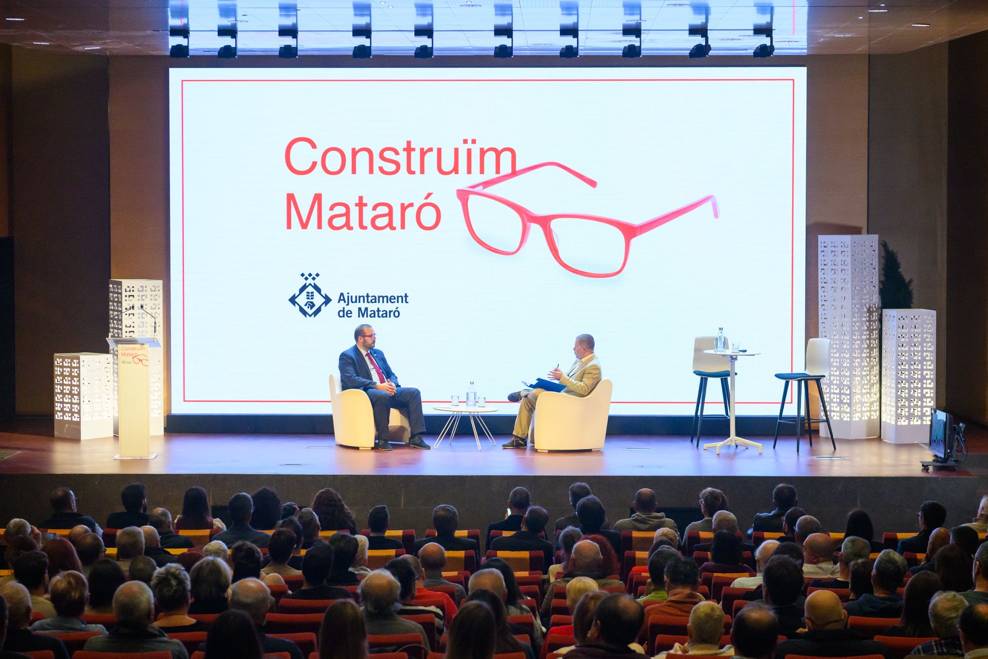 L'acte "Construïm Mataró", amb l'alcalde, al TecnoCampus. Foto: R. G. L'acte "Construïm Mataró", amb l'alcalde, al TecnoCampus. Foto: R. G.