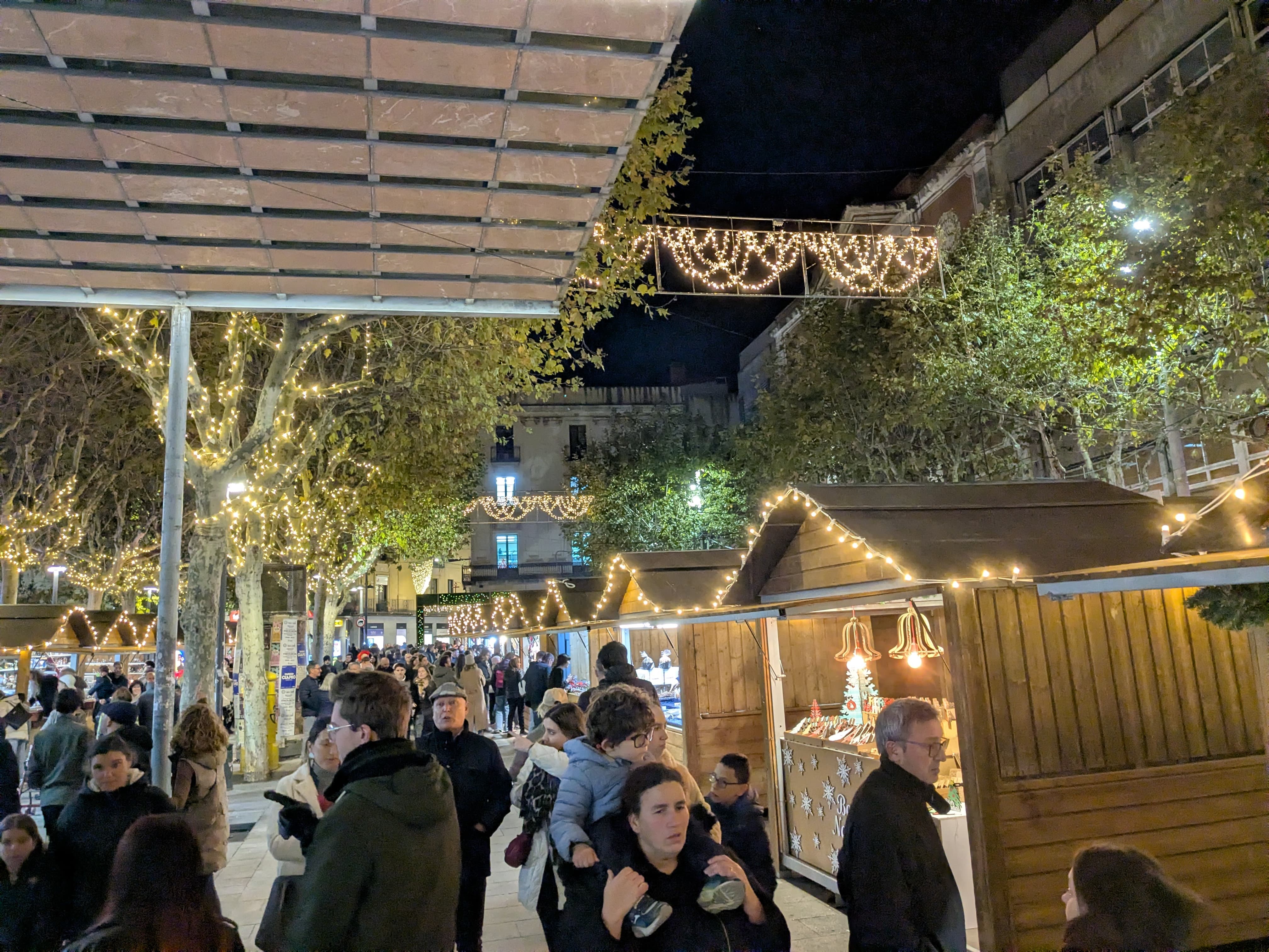 Fira de Nadal, de pessebres i ornaments