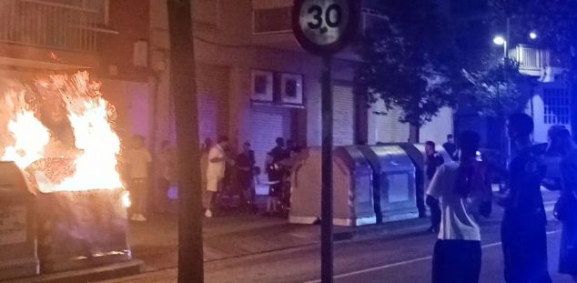 28 contenidors cremats en només 10 dies