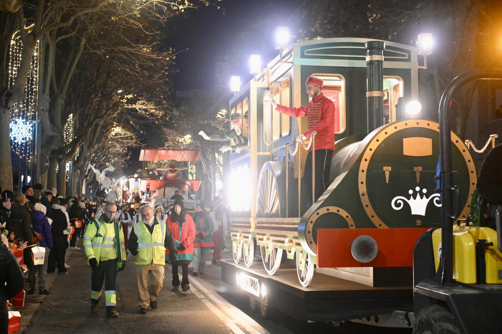 La nova carrossa del tren, a la Cavalcada de Mataró 2026. Foto: R. Gallofré La nova carrossa del tren, a la Cavalcada de Mataró 2026. Foto: R. Gallofré