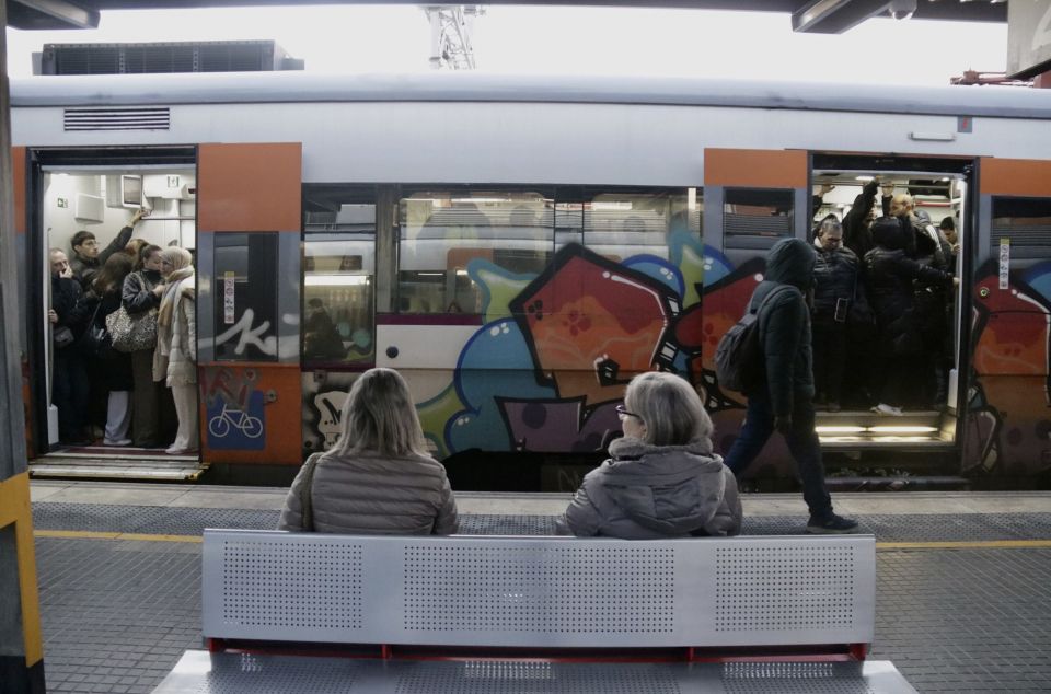 Tren ple a vessar a Mataró