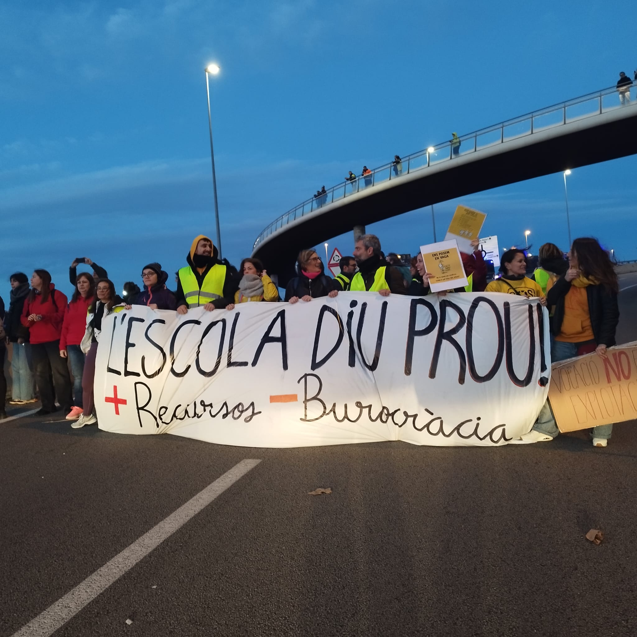 Tall de la C-32 en una jornada de vaga el febrer passat. Foto: Cedida