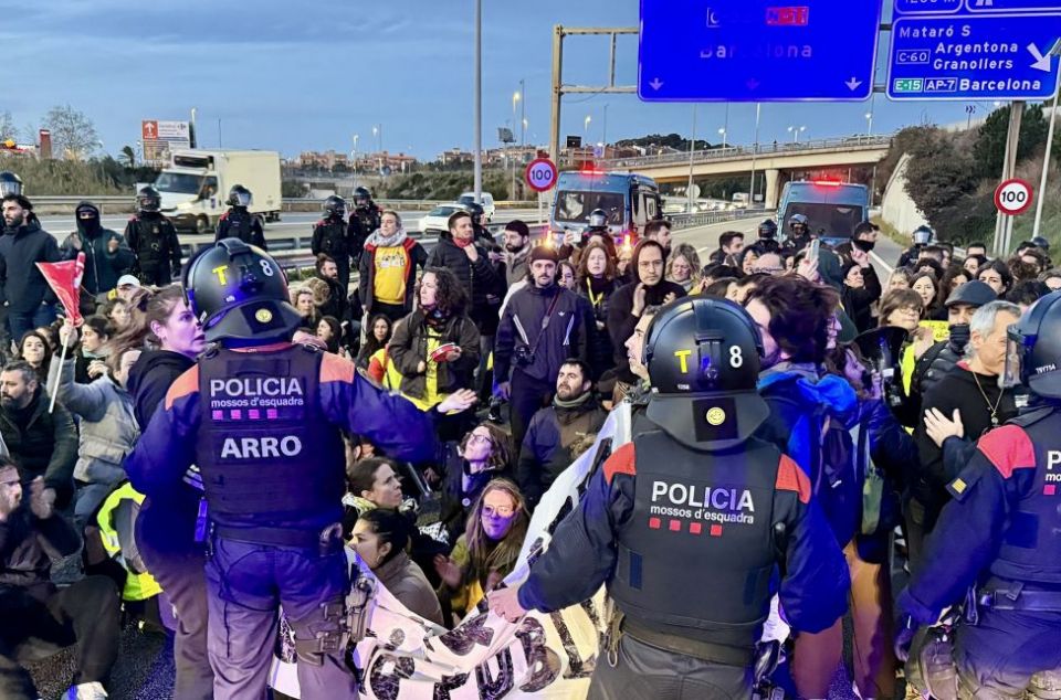 Tall a la C 32 Tall a la C 32