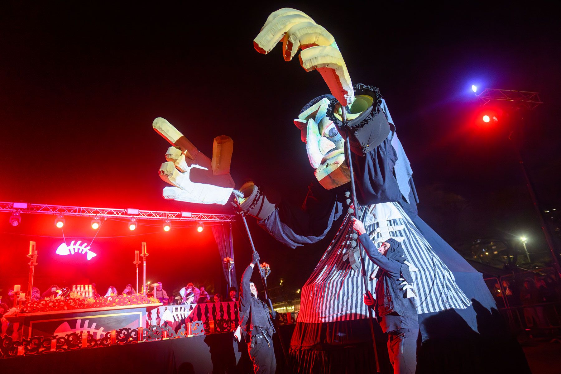 Carnestoltes Enterrament de la Sardina, Vella Quaresme. Foto: R.Gallofré