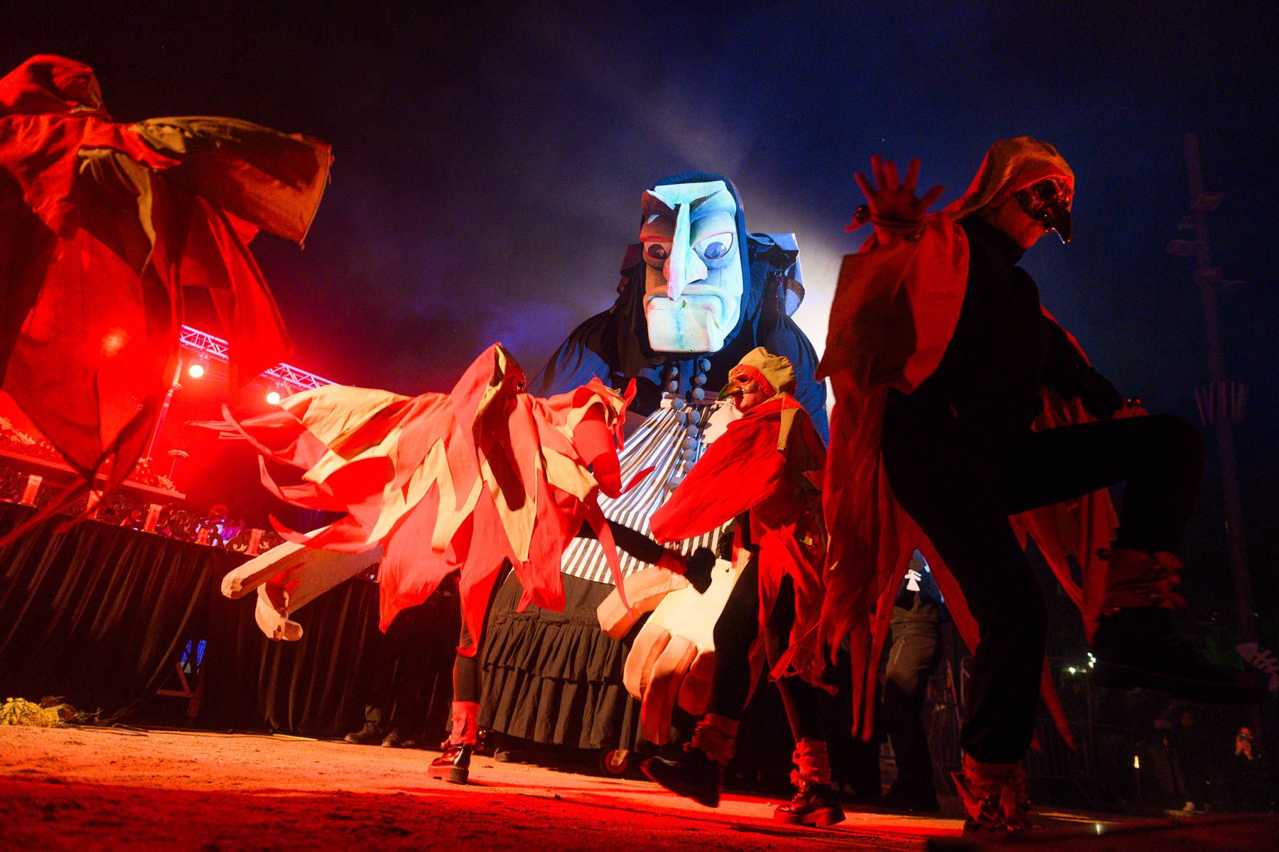 Carnestoltes Enterrament de la Sardina, Vella Quaresme. Foto: R.Gallofré