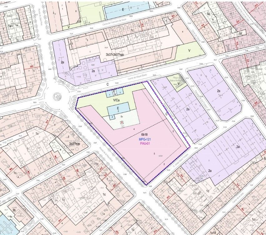 Planeamiento del solar de Can Fàbregas Planeamiento del solar de Can Fàbregas