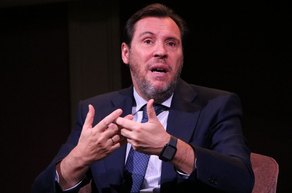 El ministro Oscar Puente El ministro Oscar Puente