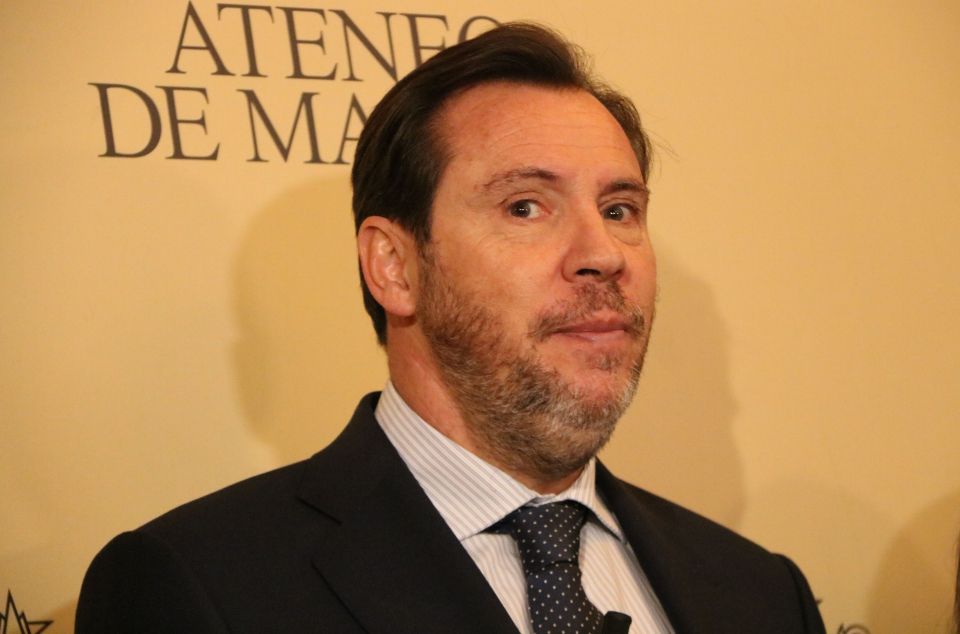 b062ebb1 dbe5 465b 8f57 a3b126a23b03 b062ebb1 dbe5 465b 8f57 a3b126a23b03