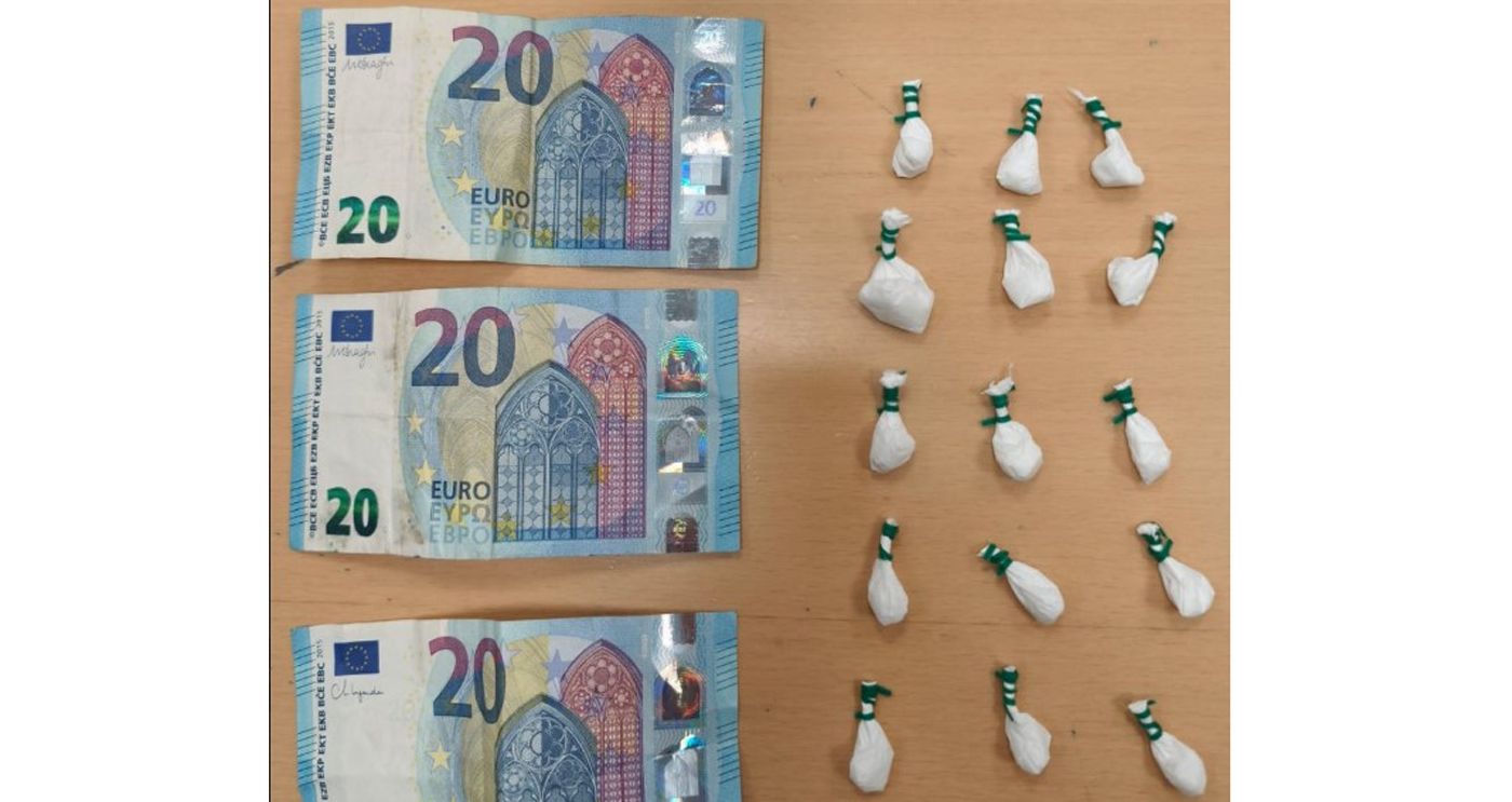 Droga i diners comissats del detingut. Foto: Policia Local