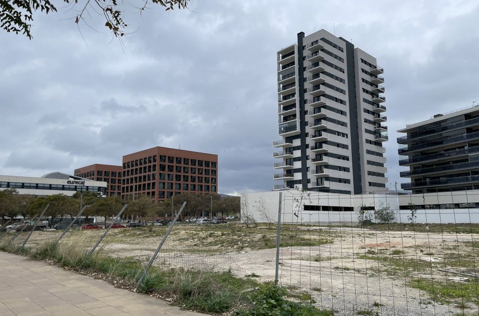 El solar donde está previsto levantar el edificio