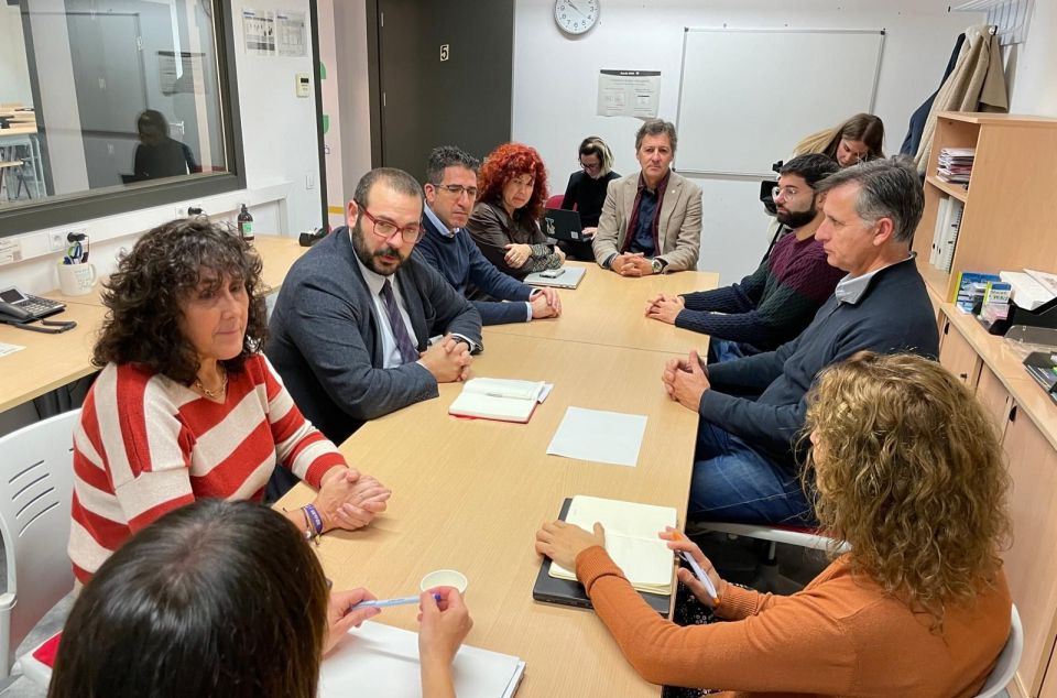 Trobada per donar llum a la regidoria del Català a Mataró