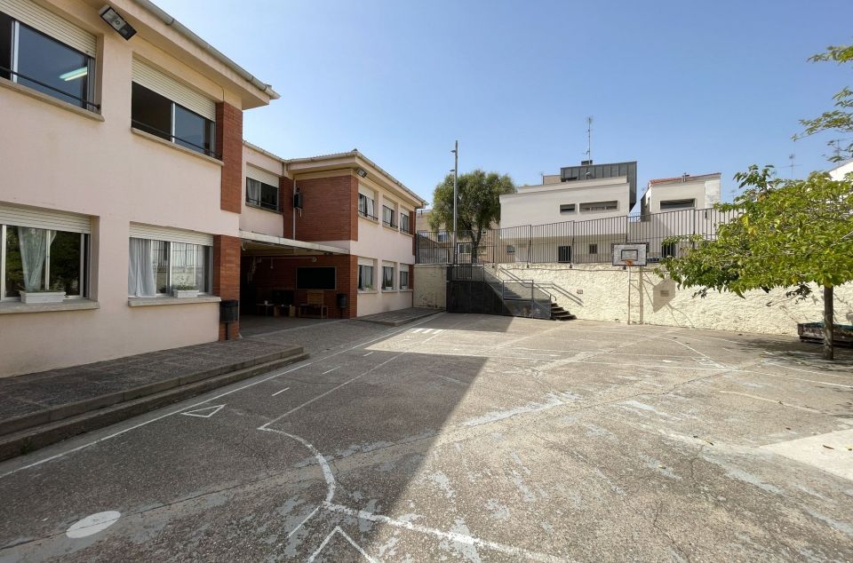 Edificio infantil Joan Coromines. Foto: R. Gallofré
