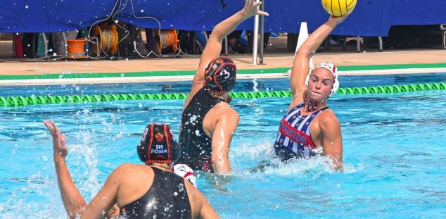 Una imatge del partit de l'Assolim CN Mataró.Foto: Àlex Gomà / CN Mataró