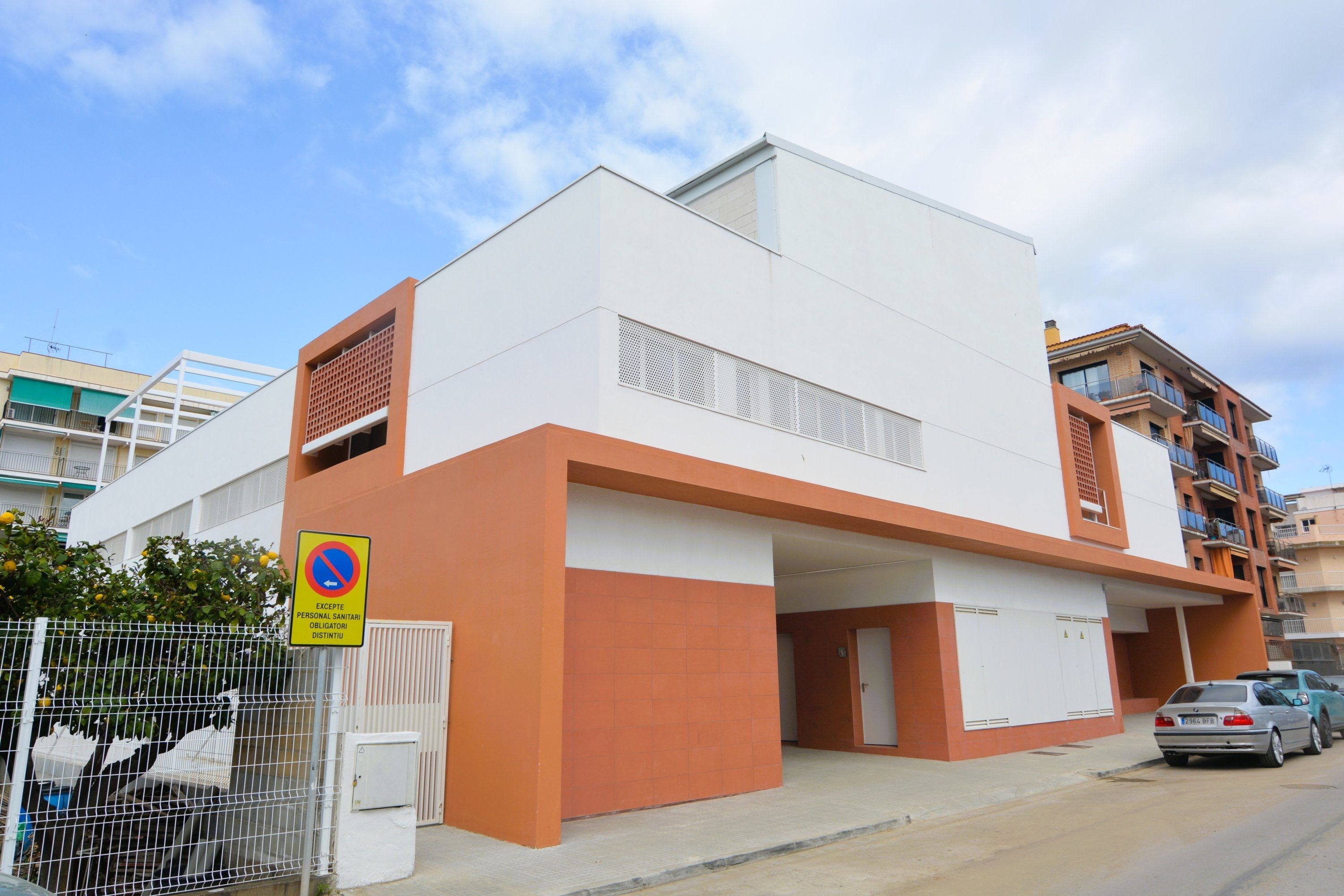 Exterior del CAP de Pineda de Mar