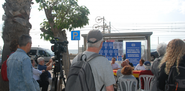 La rueda de prensa por un autobús Vilassar-Barcelona