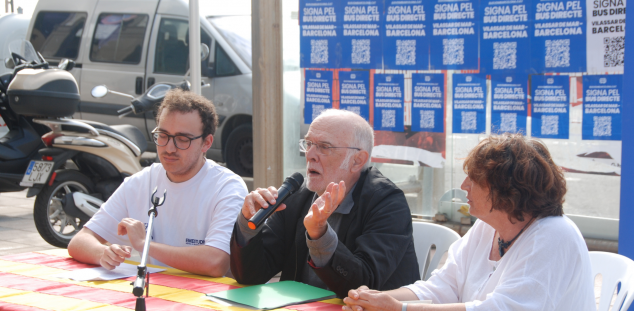 La rueda de prensa por un autobús Vilassar-Barcelona