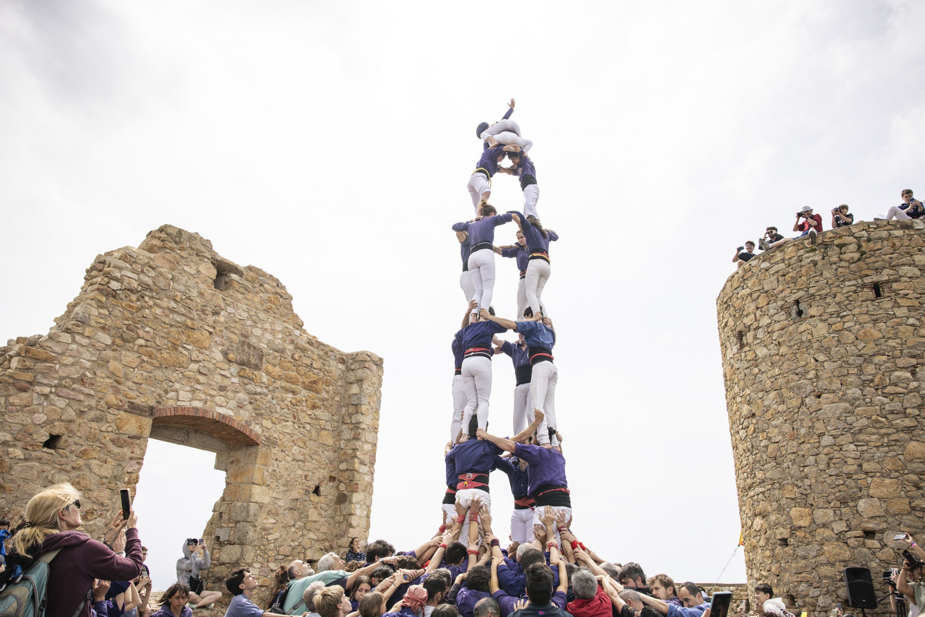 Diada castellera capgrossos mataró, castell de Burriac17
