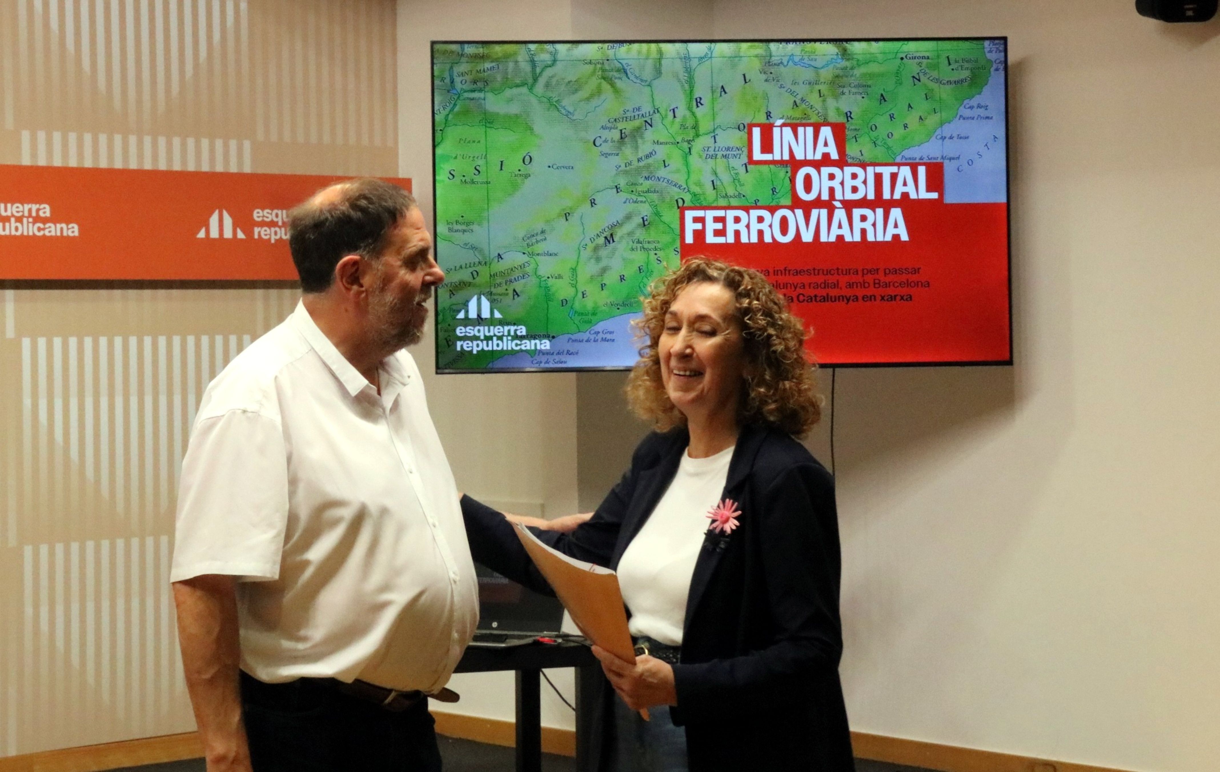Oriol Junqueras i Ester Capella, d'ERC, presentant el projecte