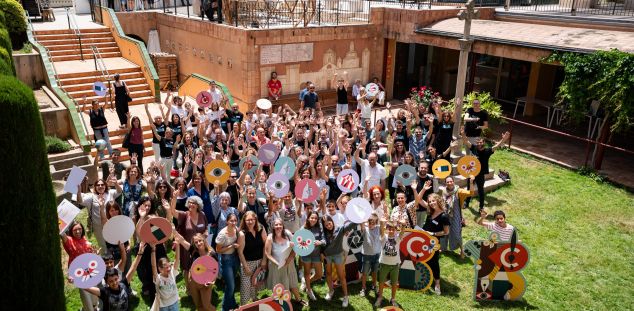 Foto de família dels Premis Baldiri Reixac