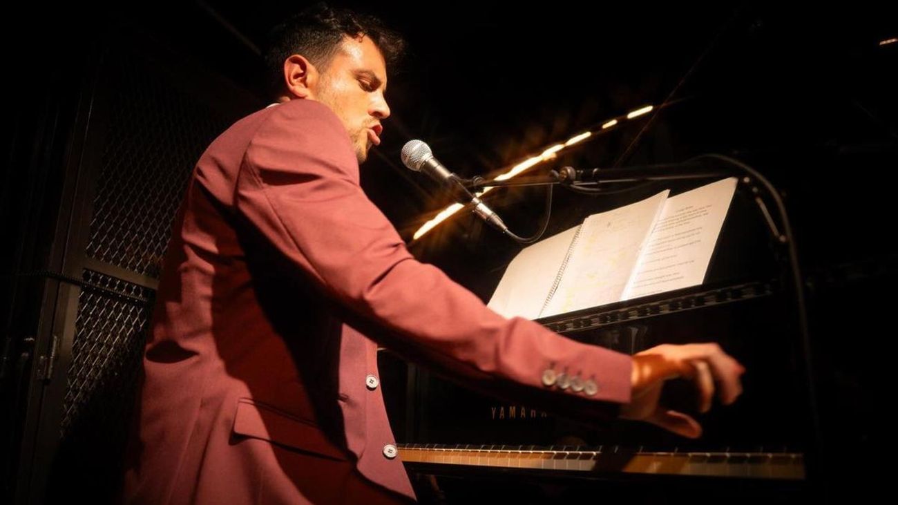 Alberto Burguez actua en la III Trobada de Blues de Caldes d'Estrac