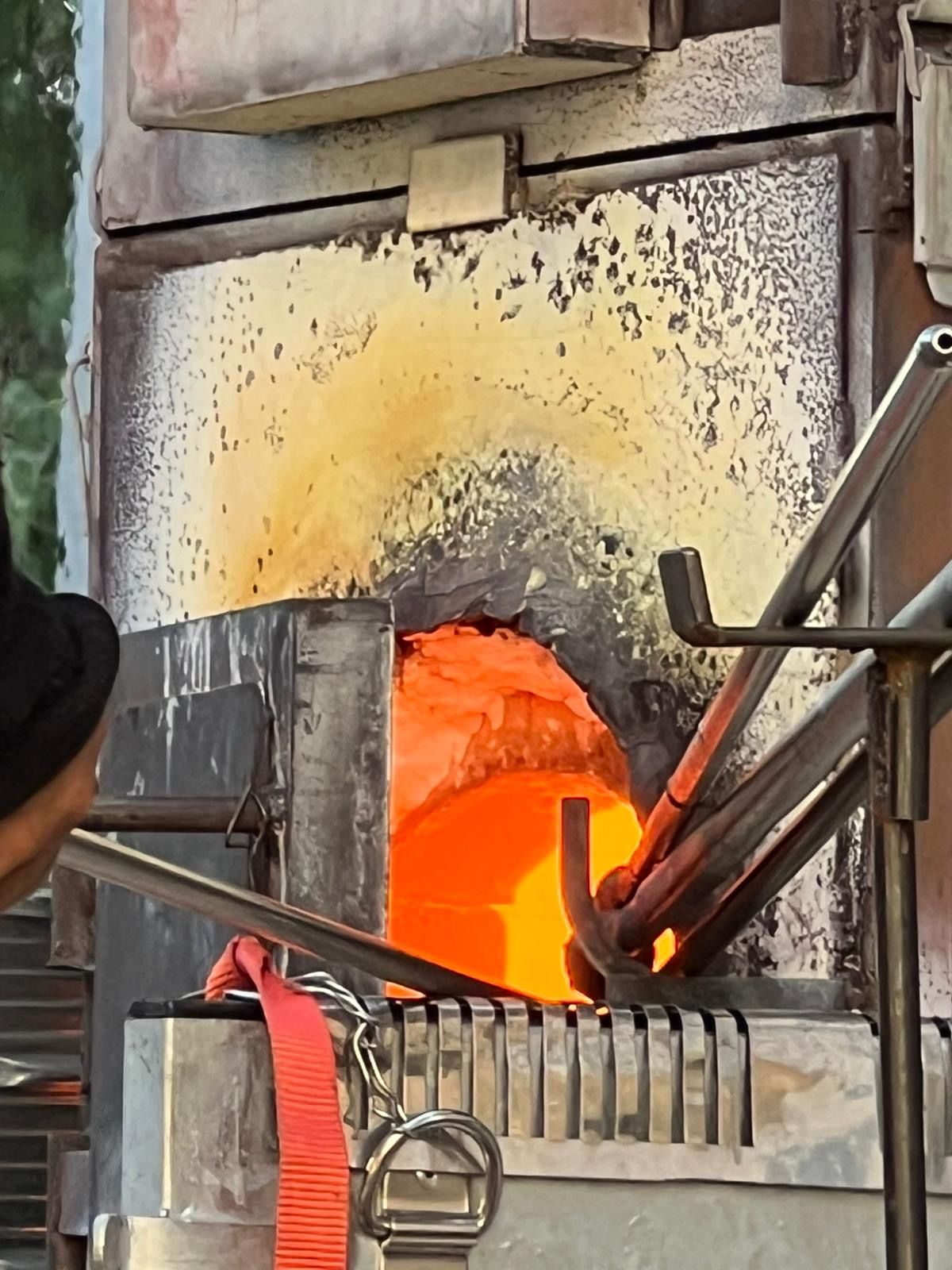 El forn de l'associació de vidre bufat