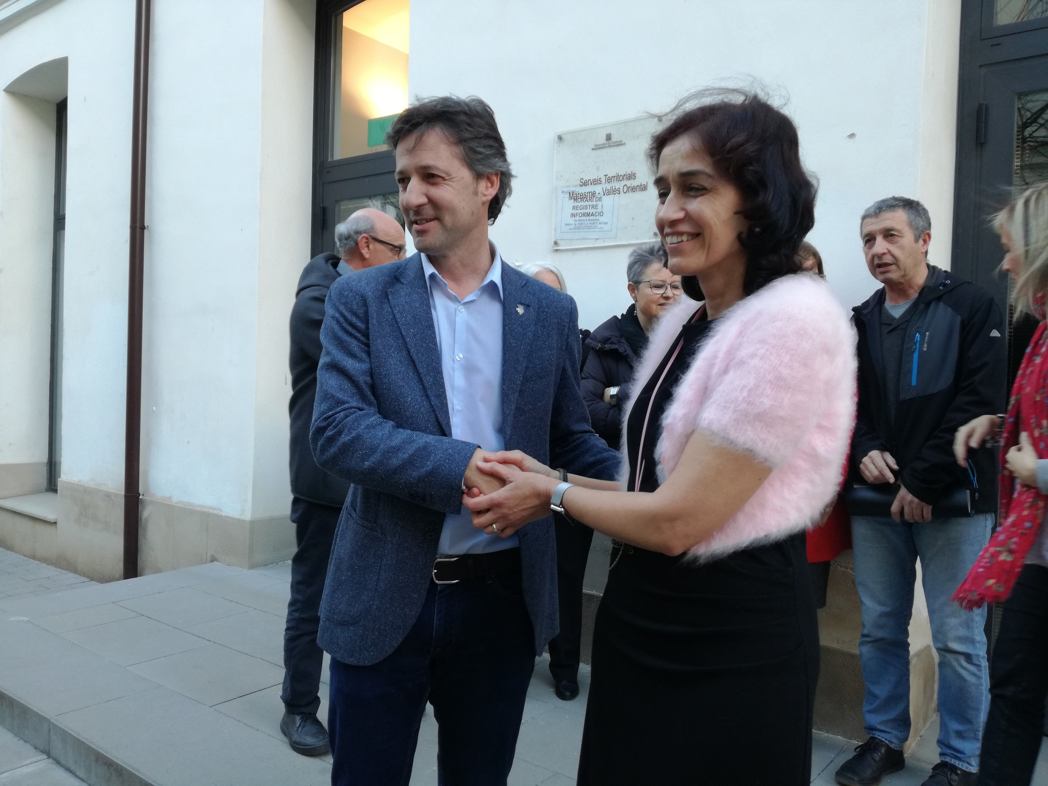 El regidor d'Educació, Miquel Àngel Vadell, i la directora de Serveis Territorials, Carmina Pinya. Foto: V. B.