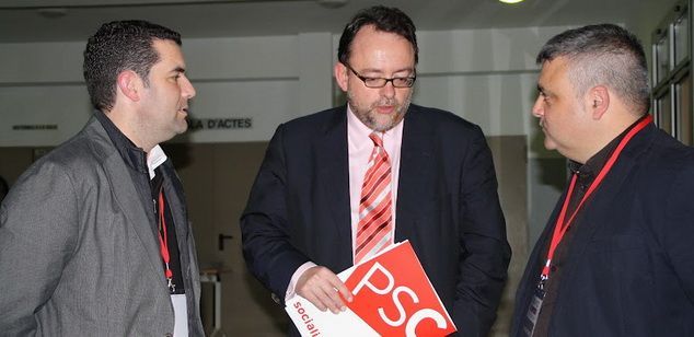 Xavier Amor a l'esquerra de la imatge