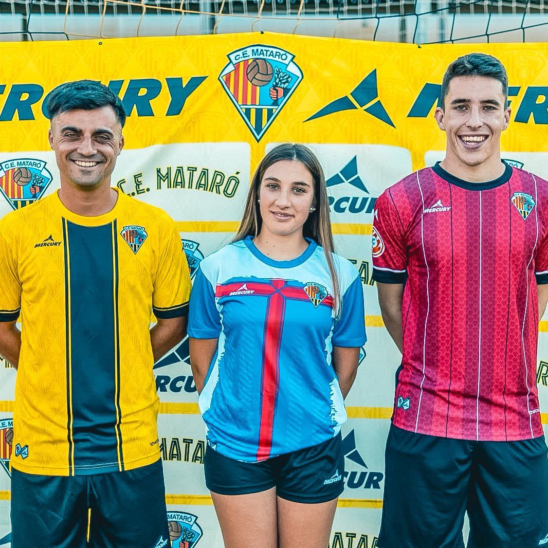 Les noves samarretes del CE Mataró.
