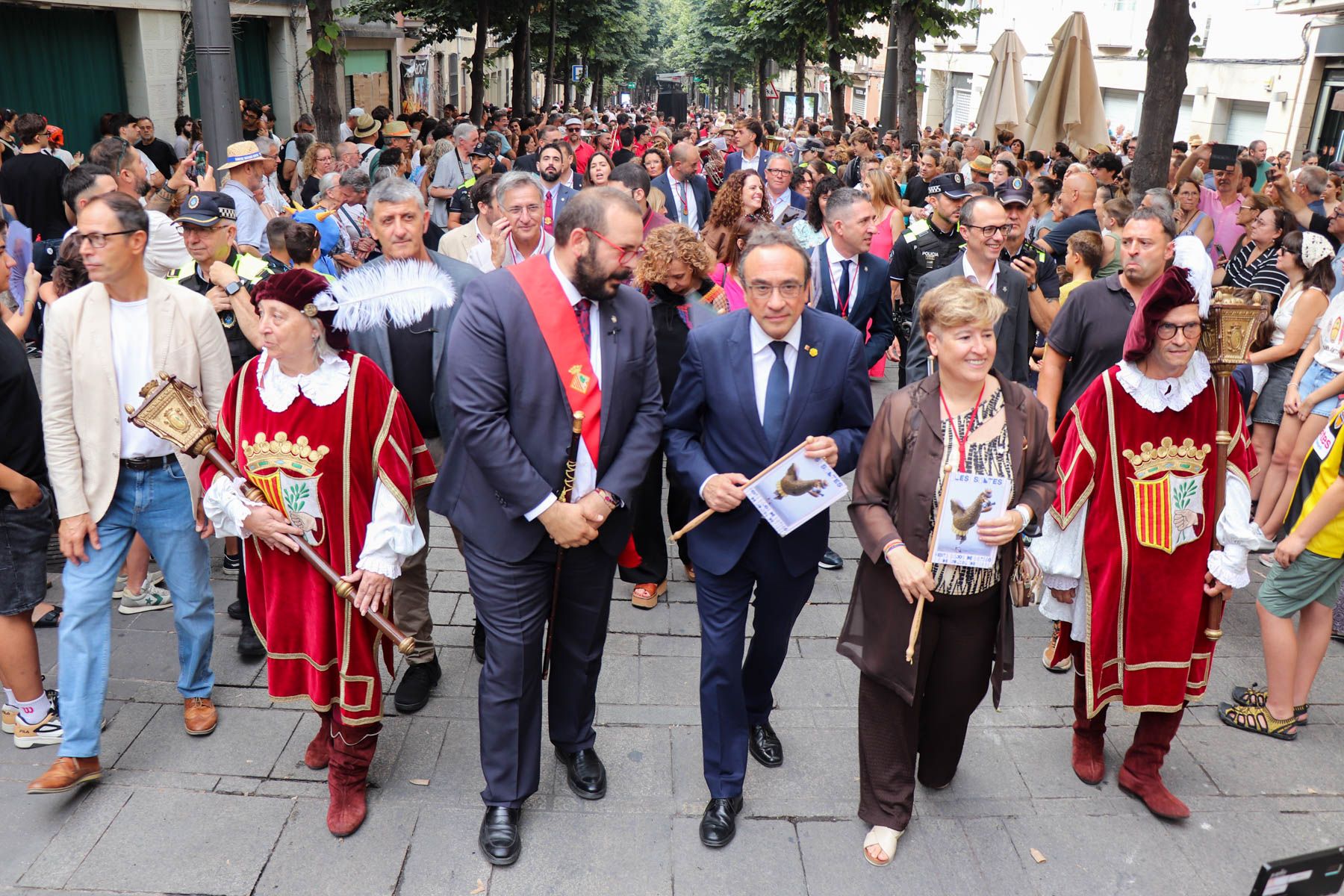 Anada a Ofici, Missa i Desfilada. Foto: Lluís Rugama