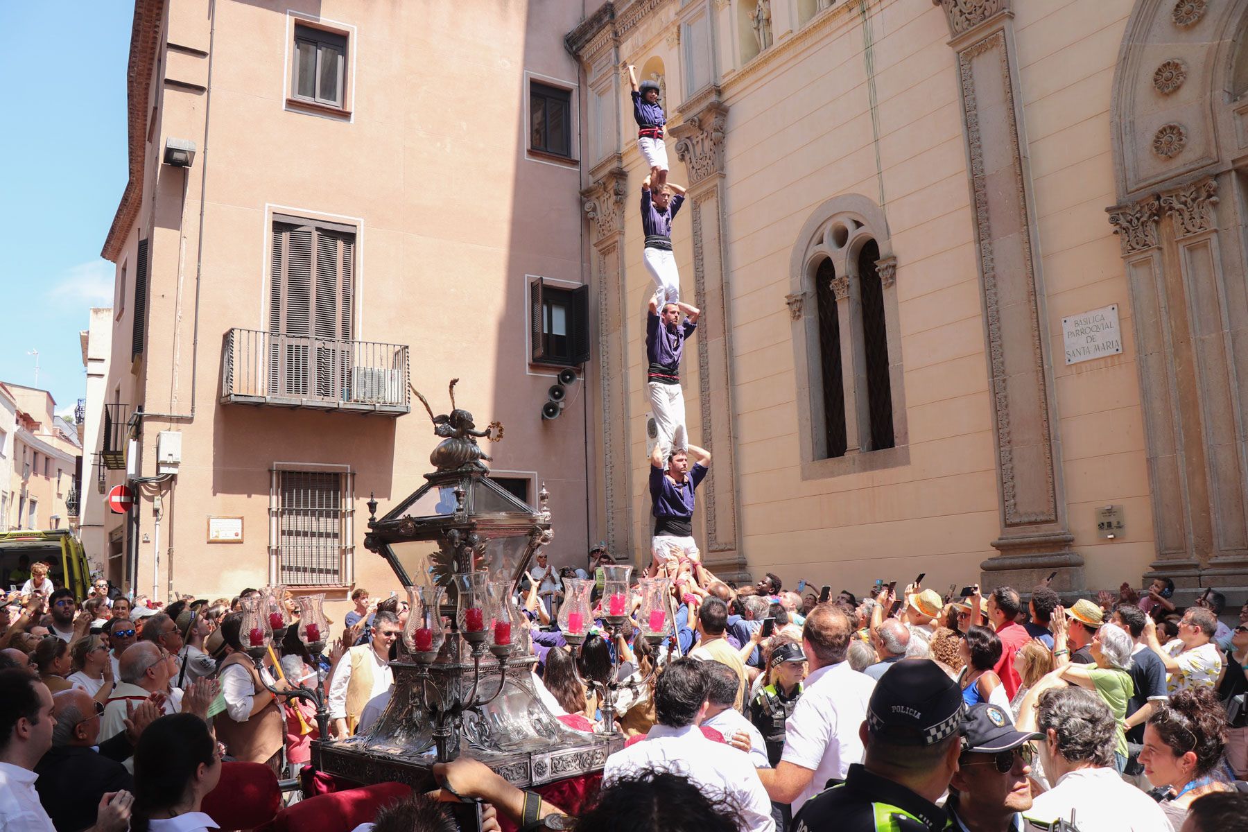Anada a Ofici, Missa i Desfilada. Foto: Lluís Rugama