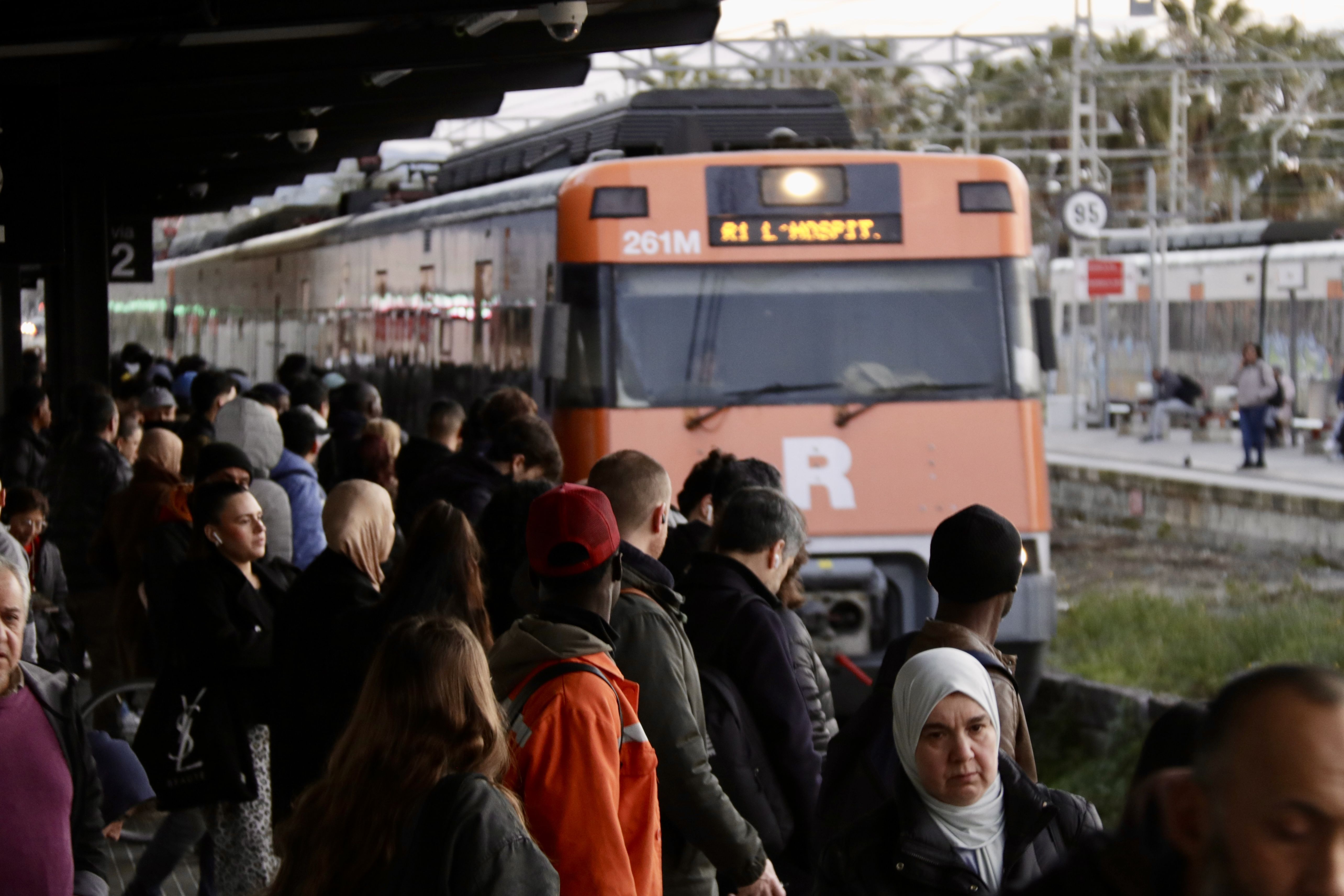 Tren de la R1