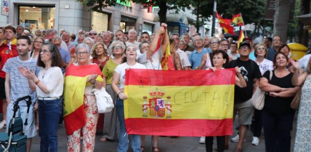 Les banderes d'Espanya, les més presents. Foto: R. Gallofré