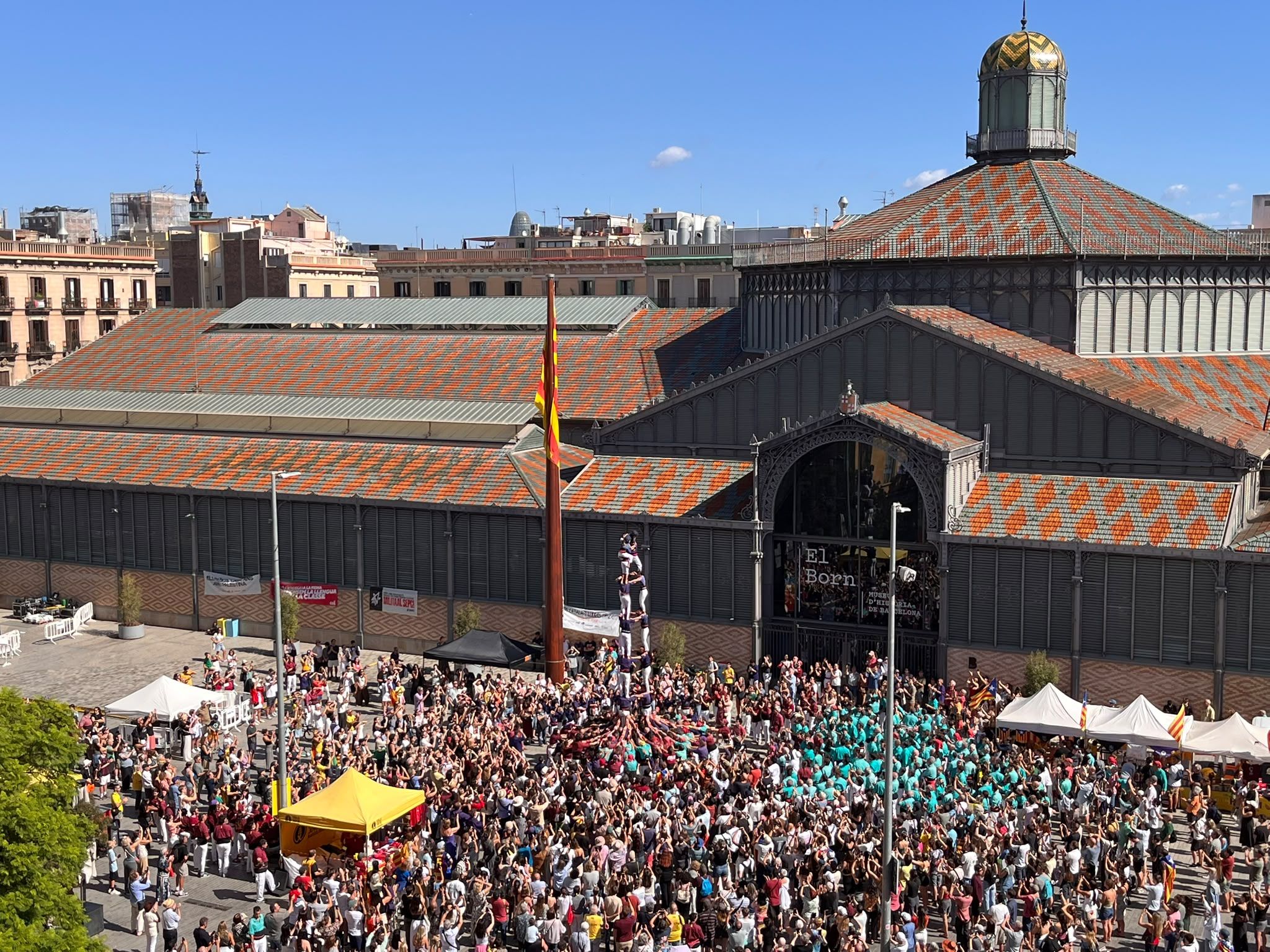 Capgrossos en la diada del Born. Foto: JARC