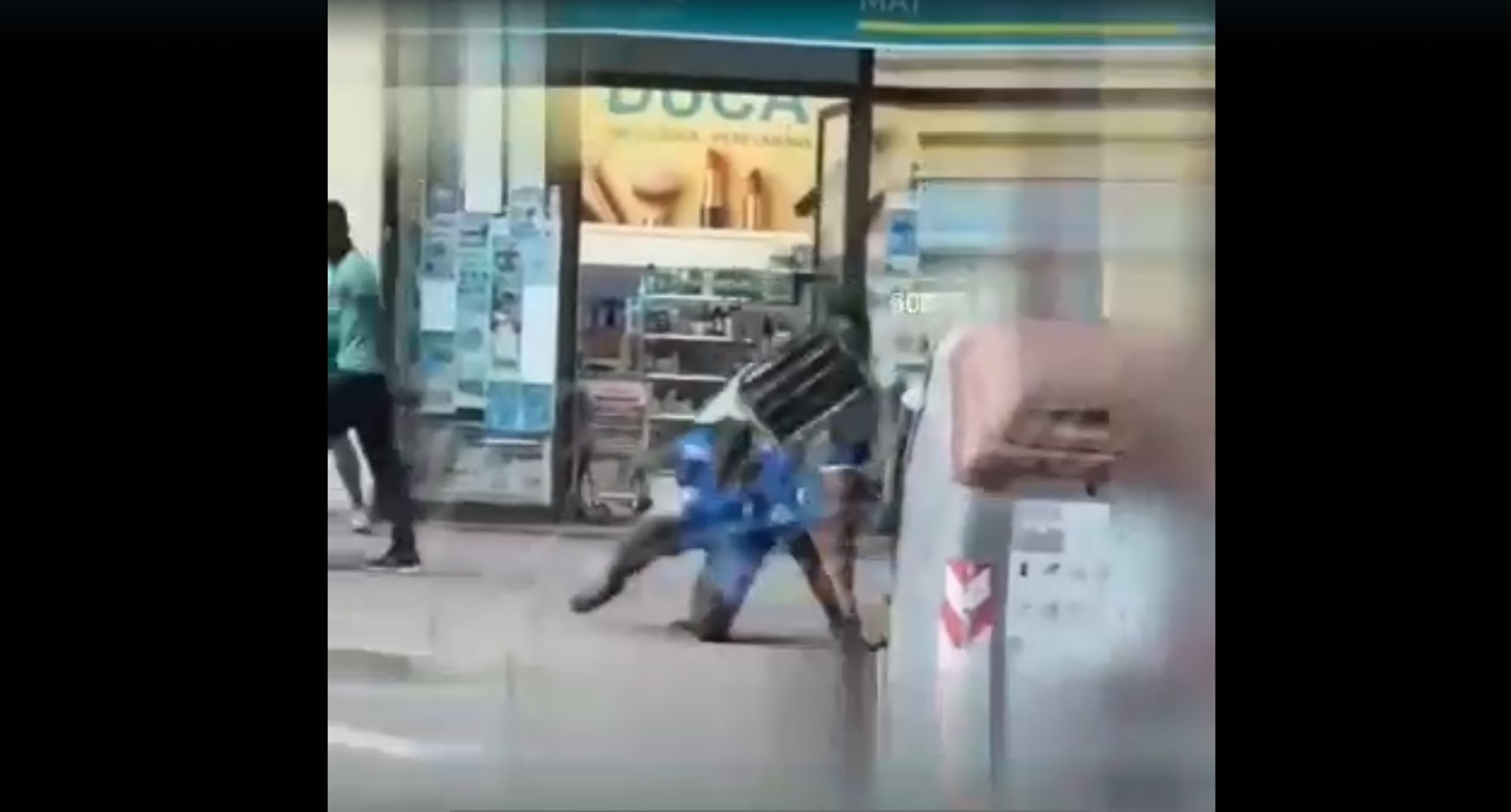 Agressió grupal Cerdanyola