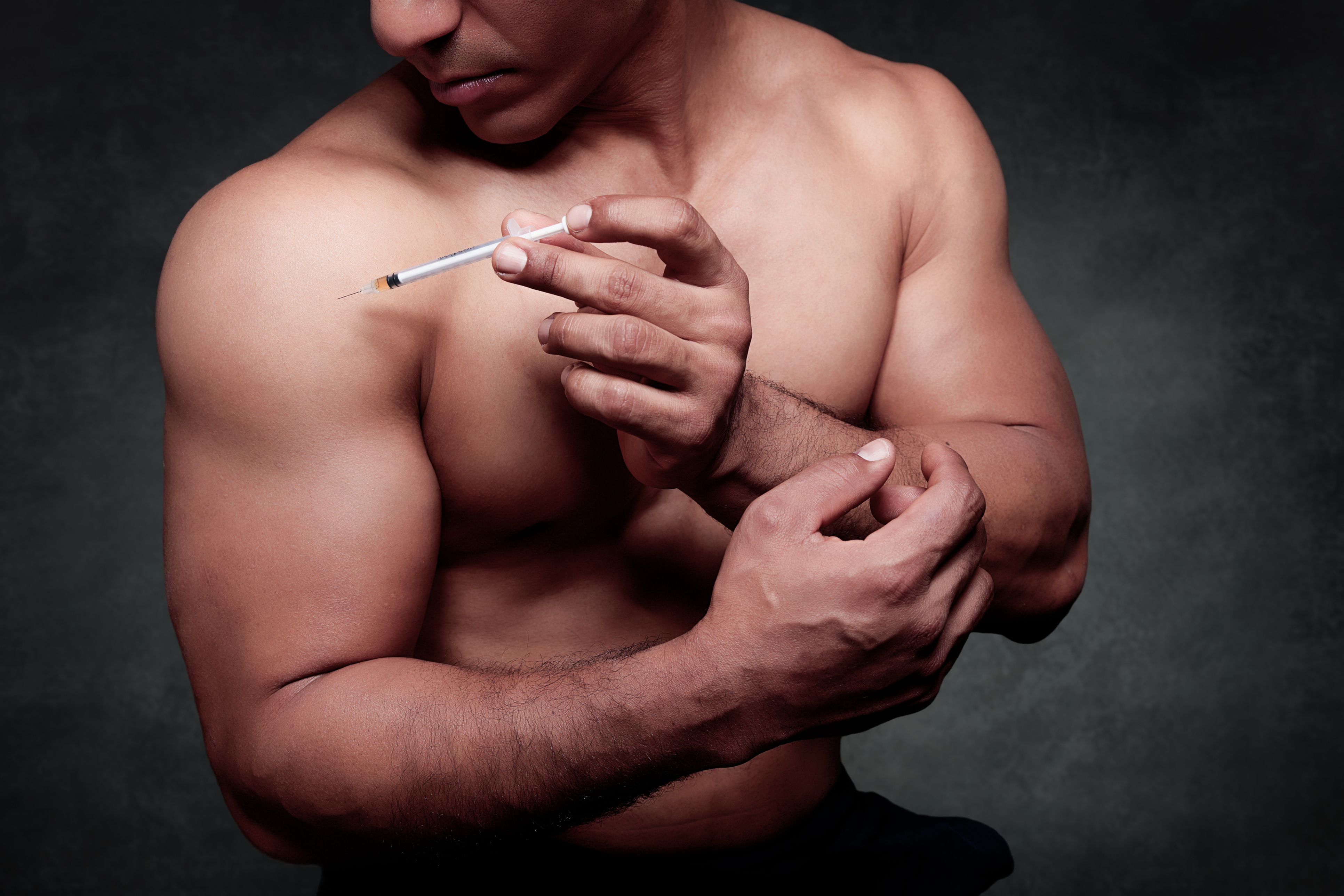 Consum de testosterona o esteroides