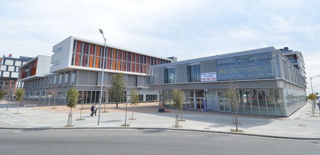 El edificio de la ringlera