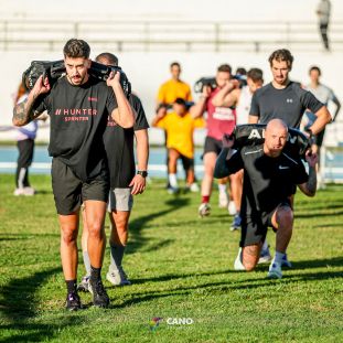 Imatge de Mataró estrena amb èxit un nou esport que combina córrer i força