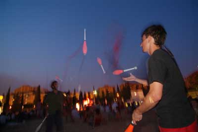 Imatge del festival psicoètnic celebrat l'any passat al Clos Arqueològic de Torre Llauder. Imatge del festival psicoètnic celebrat l'any passat al Clos Arqueològic de Torre Llauder.