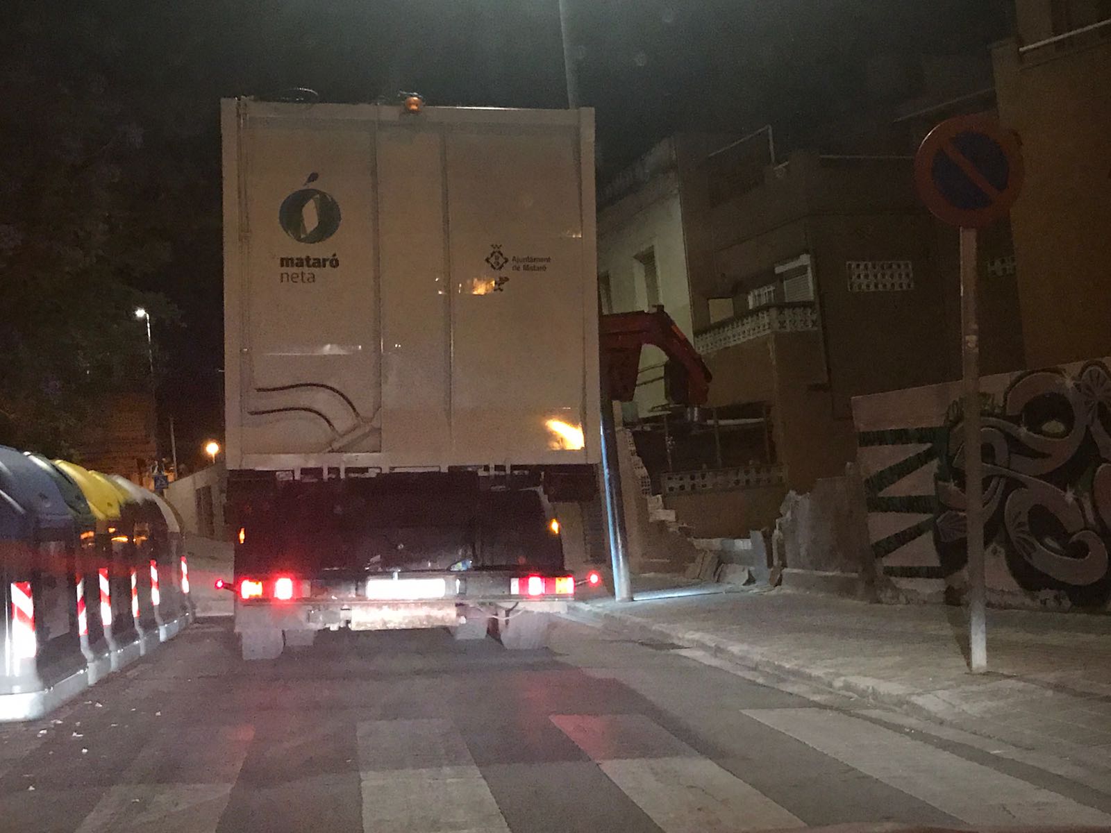 El camión de la basura implicado en el siniestro