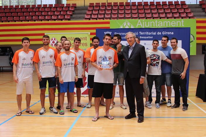 El trofeo de campeones.